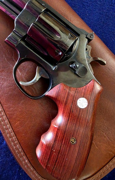 SMITH & WESSON29-2 44 MAG - Image 2 of 10