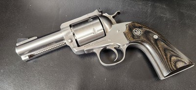 LIPSEY’S EXCLUSIVE - RUGER NEW MODEL BLACKHAWK BISLEY - CONVERTIBLE Cylinders in 45 COLT & 45 ACP - 3.75" barrel.Ruger Model# 0475 HARD TO FIND - Image 3 of 13