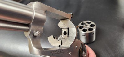 LIPSEY’S EXCLUSIVE - RUGER NEW MODEL BLACKHAWK BISLEY - CONVERTIBLE Cylinders in 45 COLT & 45 ACP - 3.75" barrel.Ruger Model# 0475 HARD TO FIND - Image 4 of 13