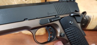 DAN WESSON 1911 BRUIN 10mm 6-inch - Two-Tone Bronze - Image 10 of 12