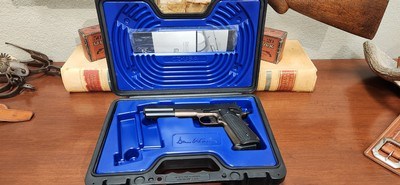 DAN WESSON 1911 BRUIN 10mm 6-inch - Two-Tone Bronze - Image 2 of 12