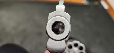 Smith & Wesson Model 686-4 357mag/38spl 4-inch barrel - No Lock - 7 Shot - Image 4 of 14