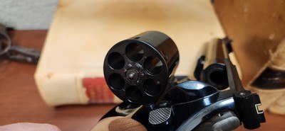Smith & Wesson Model 29-3 Classic Hunter Lew Horton unfluted cylinder 44 mag - 6in barrel - Image 9 of 10
