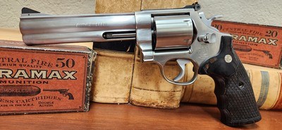 Smith & Wesson Model 629-3 Classic Hunter - 44 mag - 6-inch barrel - Image 1 of 10