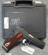 Sig Sauer 1911 Fastback Carry - 45 ACP - 1 of 5