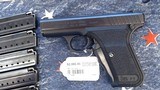 Heckler and Koch GMBH P7 9mm Manufactured in 1983 with 5 factory Magazine - 3 of 12