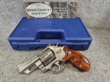 SMITH AND WESSON 657 PRELOCK STAINLESS 41 MAGNUM WITH ORIGINAL BOX - 1 of 8