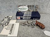 Smith and Wesson 629-1 Prelock stainless steel Lew Horton 44 Magnum w Box - 1 of 9