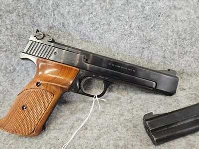 Smith and Wesson Model 41 with 5 - Image 11 of 15