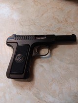 savage 1907 32acp with original 10 rd. mag. high condition. - Image 2 of 5
