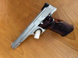 Smith & Wesson Model 41 .22 Autoloading Target Pistol - 2 of 9