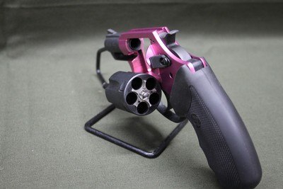 CHARTER ARMS PINK LADY 38 SPECIAL - Image 3 of 3