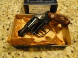 Smith and Wesson M-36 "FlatLatch" "1952" - 4 of 11