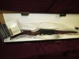Browning SHORTRAK
*****
LEFT
HAND
***** .300wsm New In The Box - 3 of 4