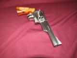 Smith and Wesson Model 629 "No Dash" .44 6" NNB - 3 of 5
