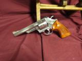 Smith and Wesson Model 629 "No Dash" .44 6" NNB - 1 of 5