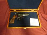Smith and Wesson 27 "No Dash" 3.5" Blue W/Case - 1 of 7