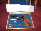 Smith and Wesson 27-2 4" Blue W/Display Case Rare! - 1 of 4