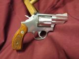 Smith and Wesson Model 66-3 2.5" .357mag NNB 357 - 4 of 5