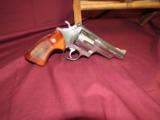 Smith and Wesson 629 .44 4" RARE! Transitional! - 4 of 4
