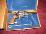Smith and Wesson Model 29-2 .44 6" Nickel w/Case - 4 of 4