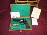 Smith and Wesson Model 57 "No Dash" .41mag W/Case - 1 of 4