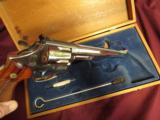 Smith and Wesson 29-2 8 3/8" Nickel .44mag W/Case - 3 of 4
