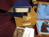 Smith and Wesson 629 "No Dash" 6" W/Shipping Case - 3 of 4
