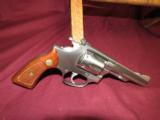 Smith and Wesson 63 "No Dash" .22 Stainless W/Box - 6 of 6