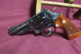 Smith & Wesson 29-2 4" .44mag High Polish Finish - 1 of 5
