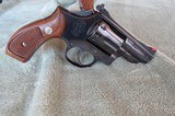 Smith and Wesson Model 19-3 2.5",357,Target Sights - 5 of 5