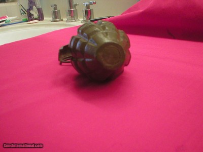 AUTHENTIC WW11 MK11 INERT (PINEAPPLE) GRENADE. - Image 3 of 5