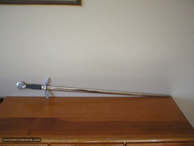 LUFTWAFFE OFFICER'S DRESS DEGEN W/ALUMINUM FITTING'S BY "DAVID MALSCH"