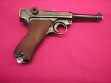GERMAN P.08 LUGER CODE 42 DATED 1940 PISTOL BY MAUSER, 9MM, 4 INCH BARREL WITH HOLSTER. ALL NUMBERS MATCH EXCEPT CLIP. - 3 of 12