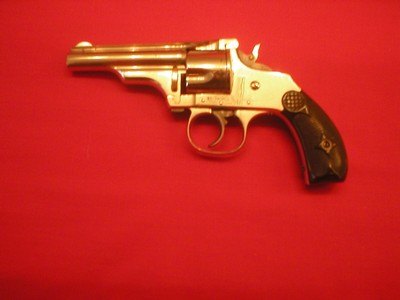 MERWIN & HULBERT DOUBLE ACTION POCKET REVOLVER, 32 CAL. 3