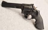 Smith & Wesson 686-3 Midnight Black ~ .357 Magnum - 2 of 4