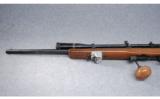 Winchester Model 52
.22 LR - 6 of 9