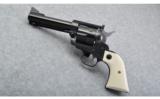Ruger New Model BLACKHAWK .45 Colt/45 ACP - 2 of 3