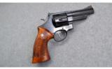 Smith & Wesson 25-5 .45 Colt - 1 of 5