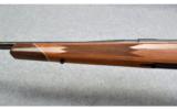 Weatherby Mark V Deluxe .270 WBY MAG - 6 of 8