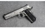 Smith & Wesson ~ SW1911 ~ .45 ACP - 2 of 4