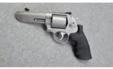 Smith & Wesson ~ 629-6 ~ .44 Mag. - 2 of 4