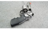 Smith & Wesson ~ 686-6 ~ .357 Mag. - 5 of 5