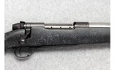 Weatherby ~ Mark V Accumark ~ .300 Weatherby Magnum - 3 of 10