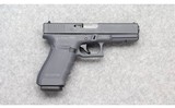 Glock ~ 21 Gen 4 ~ .45 Auto - 1 of 2