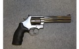 Smith & Wesson ~ 686-6 ~ .357 Magnum - 1 of 2