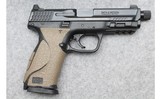 Smith & Wesson ~ M&P 9 M2.0 ~ 9mm Luger