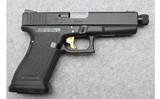 Glock ~ 21 Gen 2 ~ .45 Auto