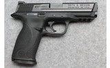 Smith & Wesson ~ M&P 9 ~ 9mm Luger - 1 of 2