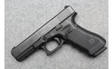 Glock ~ 22 Gen 4 ~ .40 S&W - 2 of 2